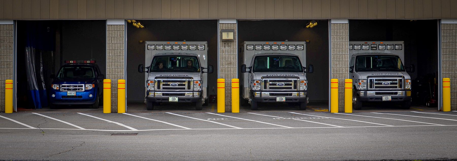NEMHS ambulance bay